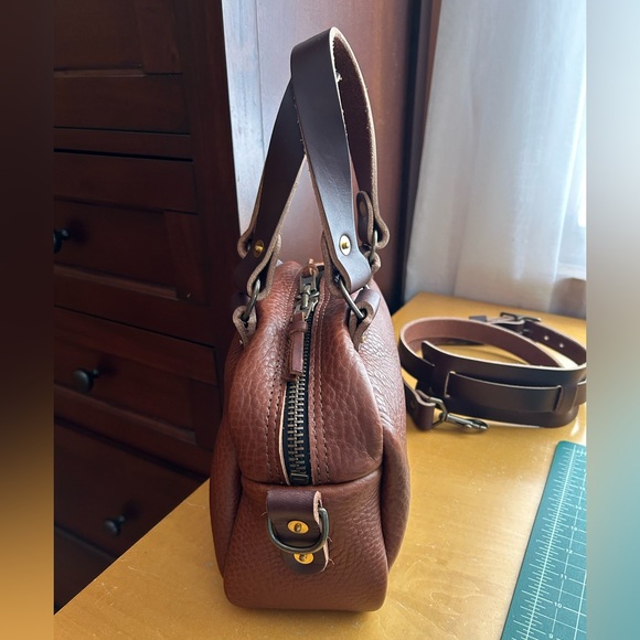 Go Forth Goods Mini Hoffman Crossbody with strap - Picture 4 of 11